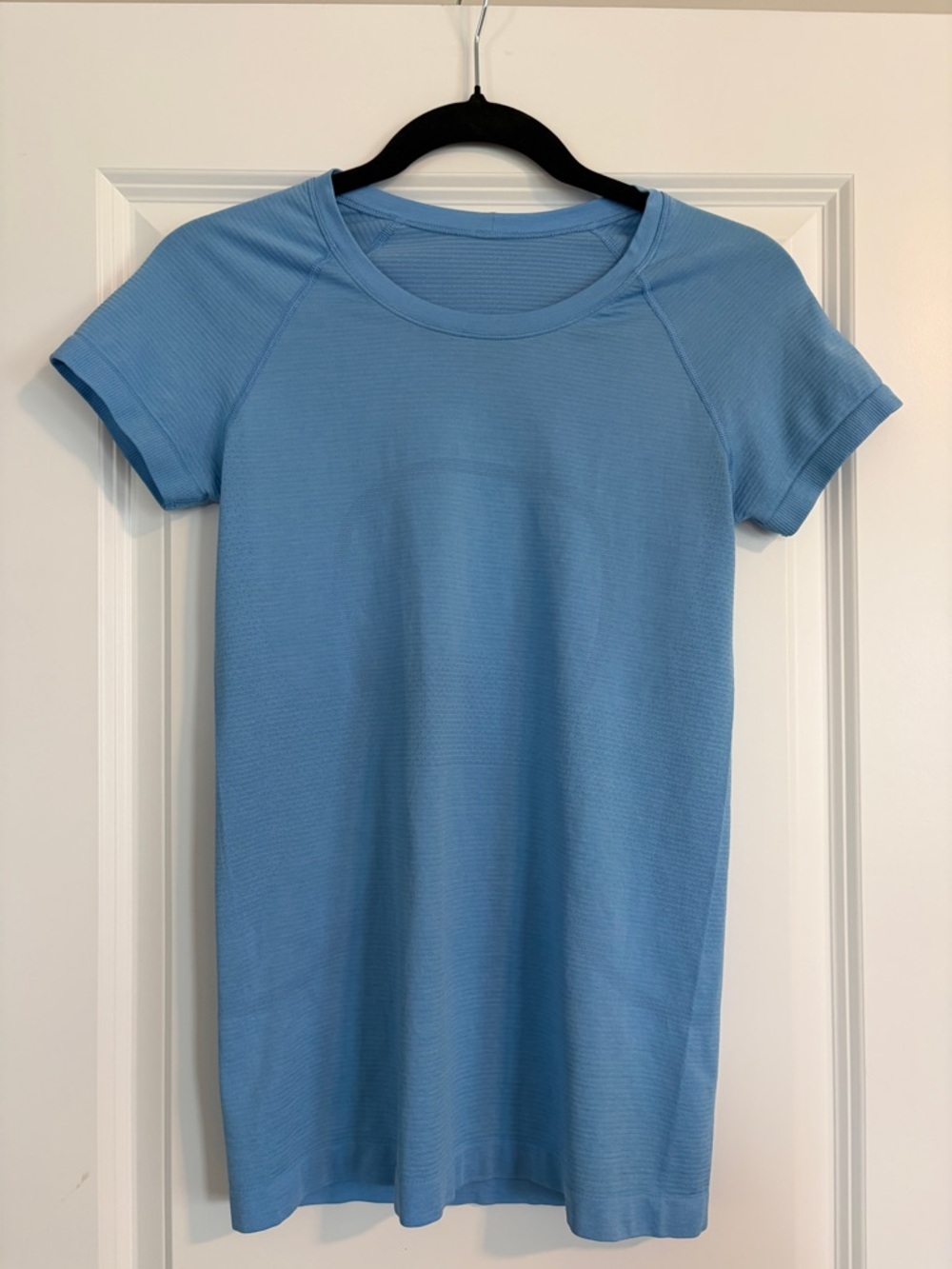 Swiftly Tech Short-Sleeve Shirt 2.0
Hip Length -Aero Blue